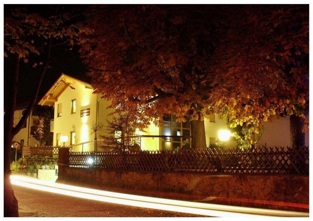 Gaestehaus Hubertus Бад Айблинг Екстериор снимка